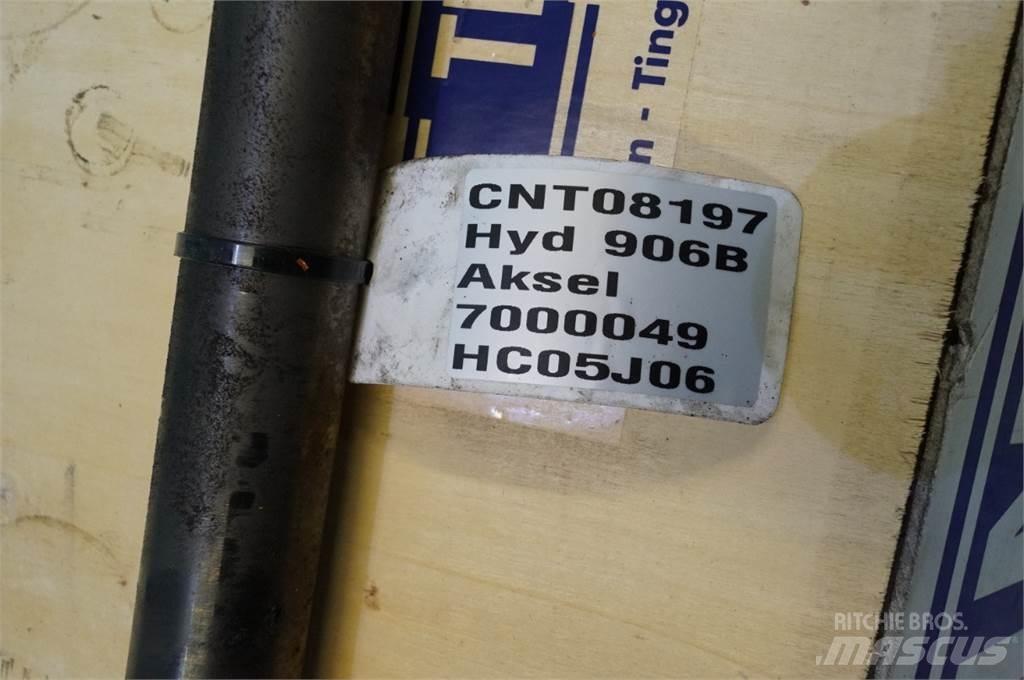 Hydrema 906B 차축