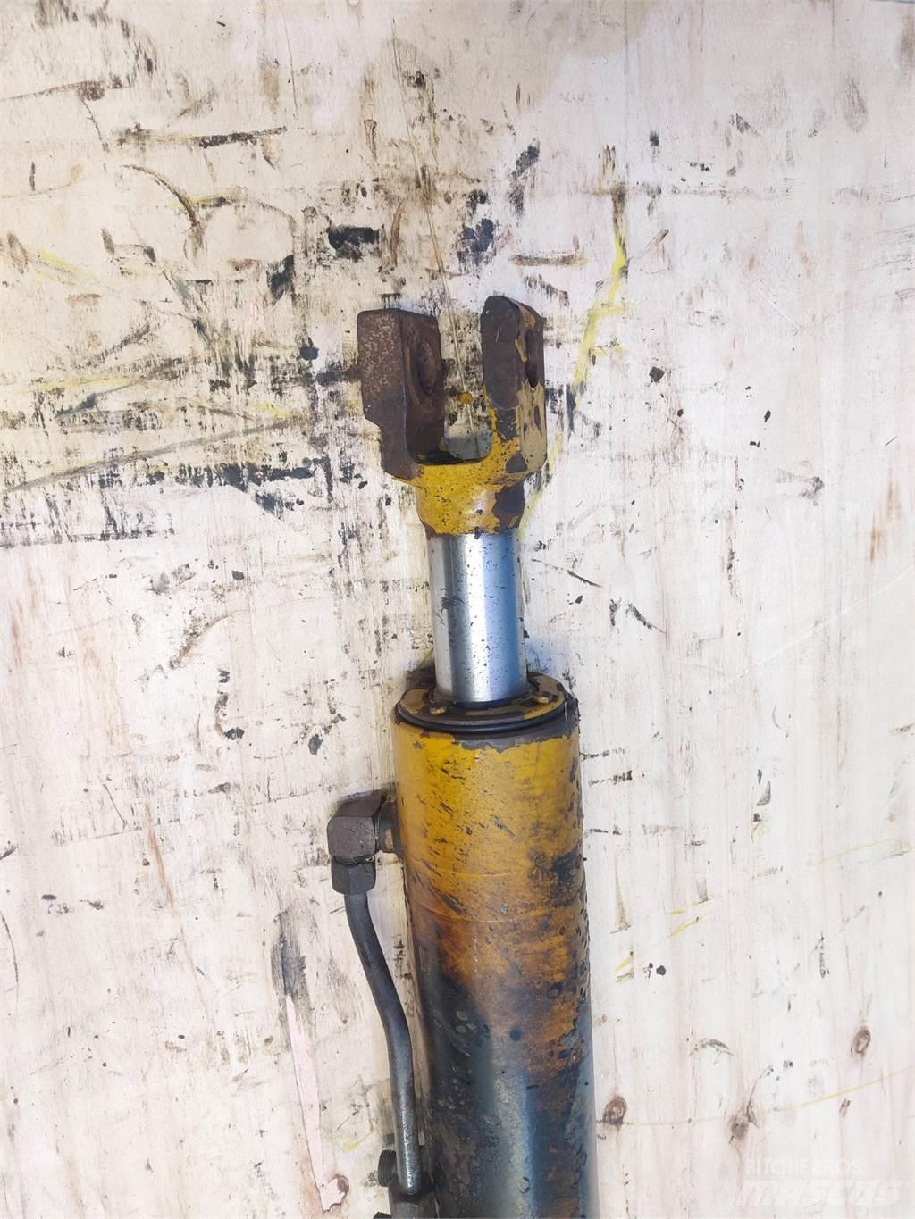 Hydrema 906C 차축