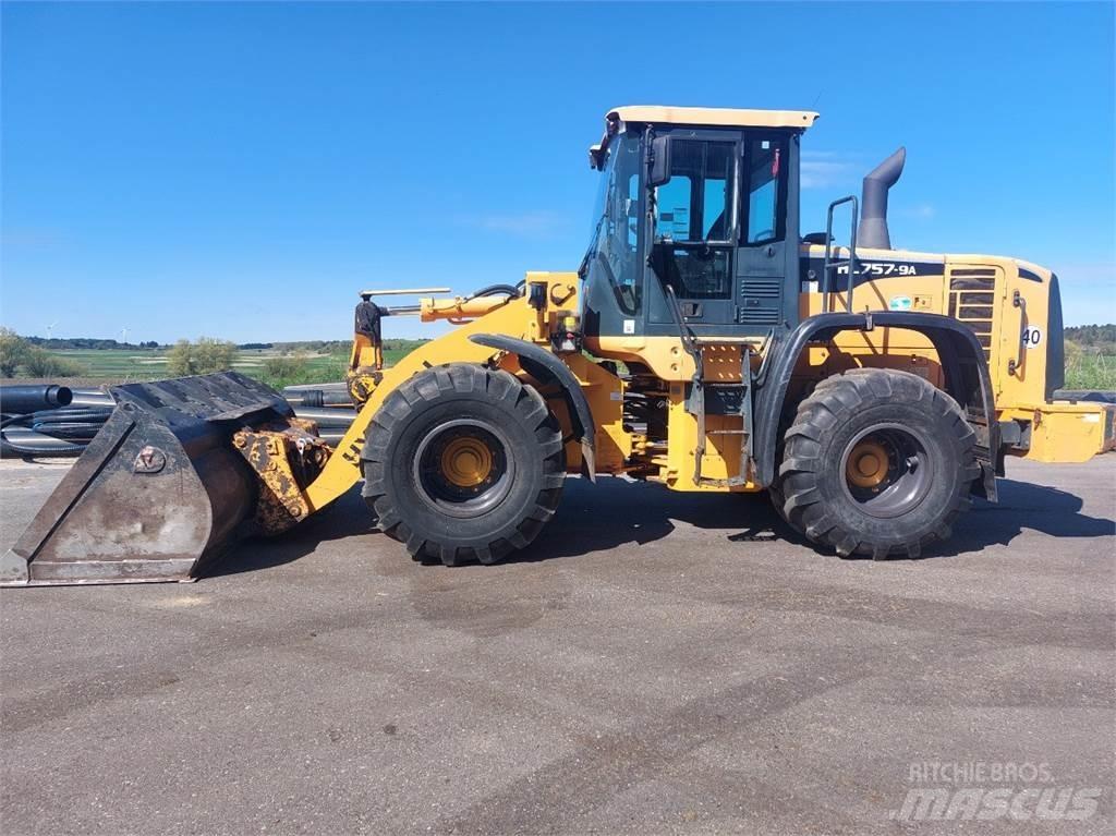 Hyundai HL757-9A  휠로우더