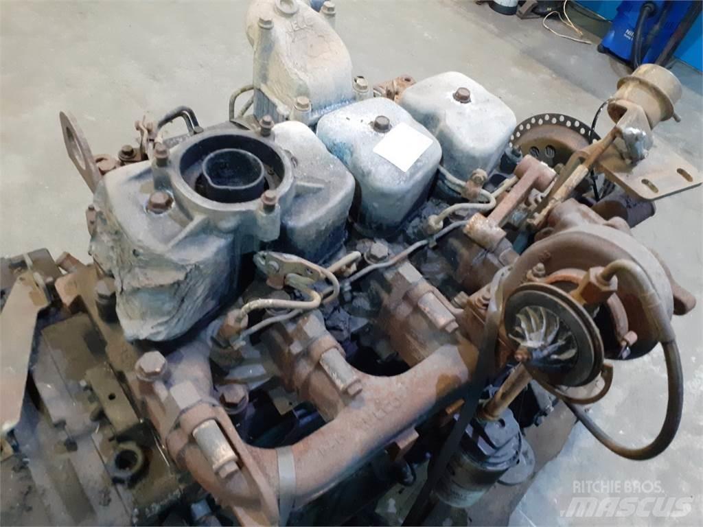 Iveco F4GE0484G 엔진