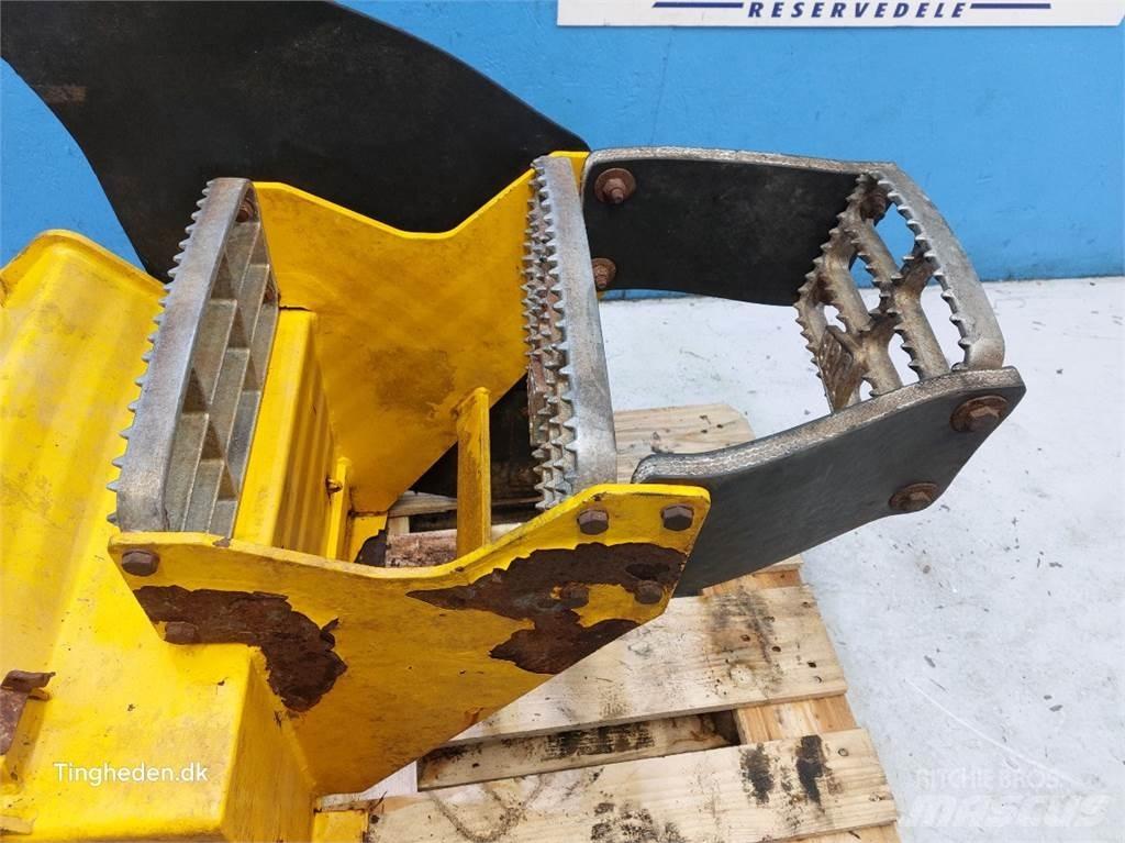 JCB 427 HL 스크리닝 버킷
