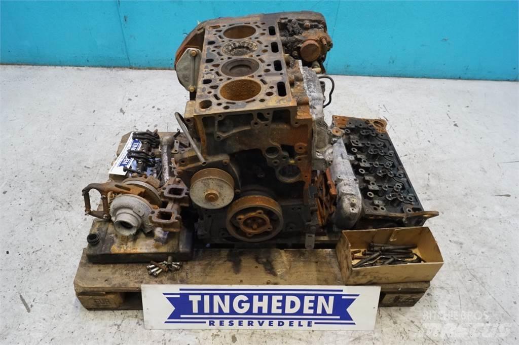 JCB 444 TA4I 엔진