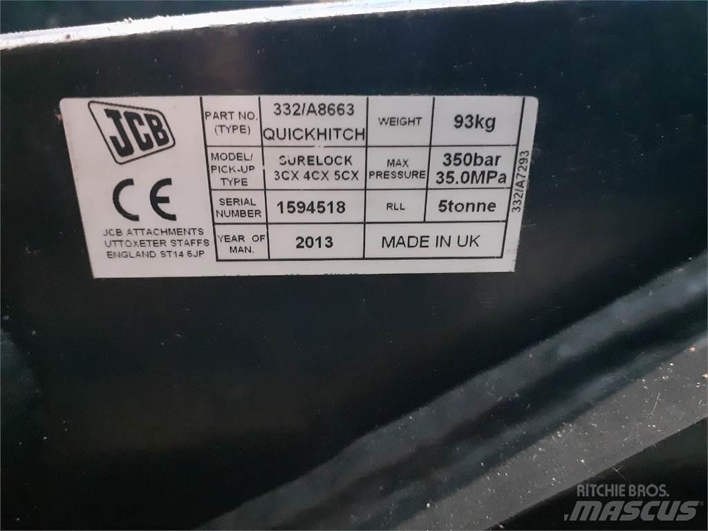 JCB 4CX 퀵 커넥터