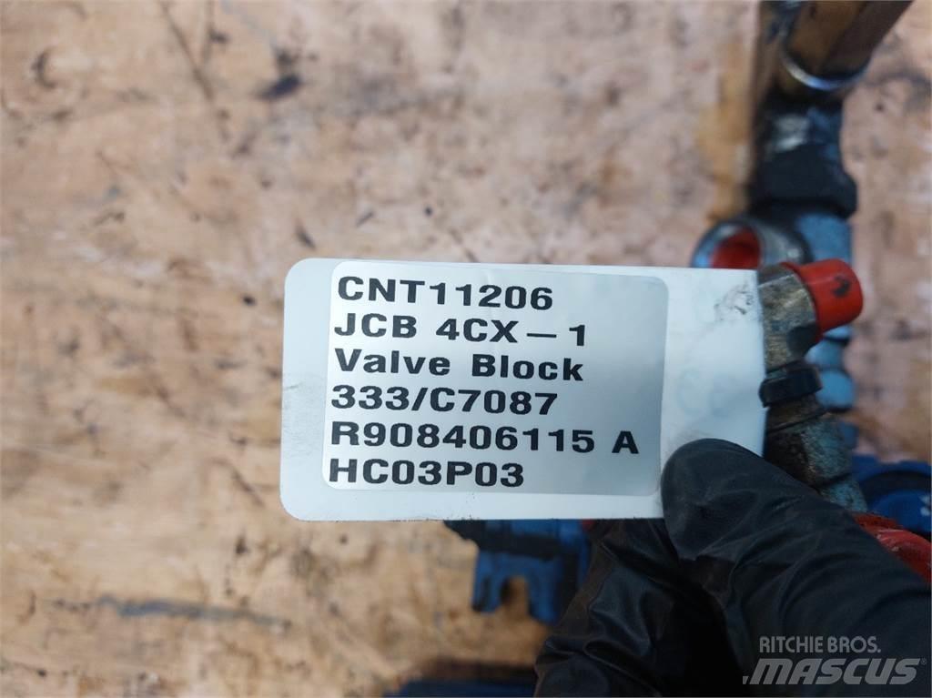 JCB 4CX 유압식 기계