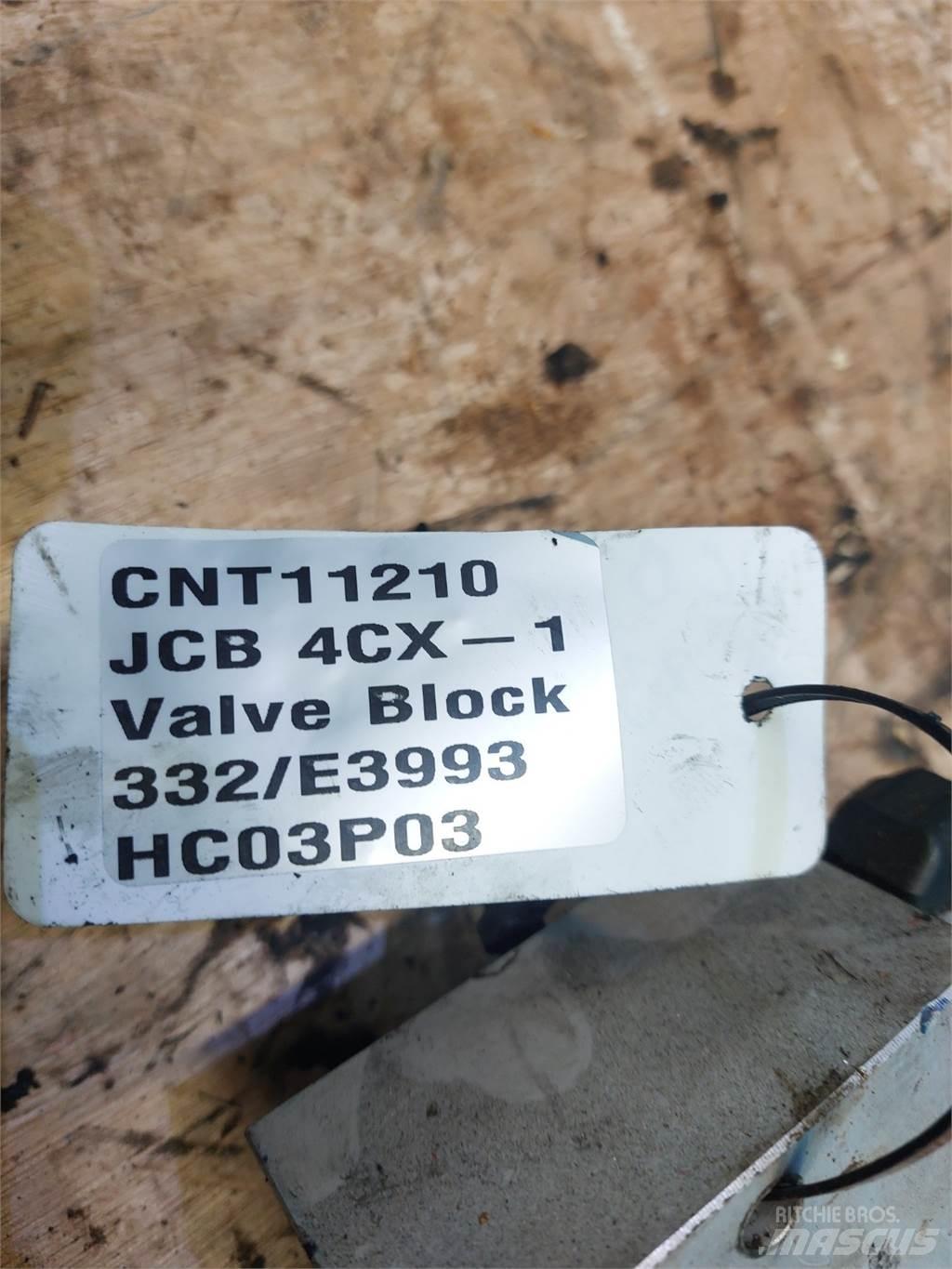 JCB 4CX 유압식 기계