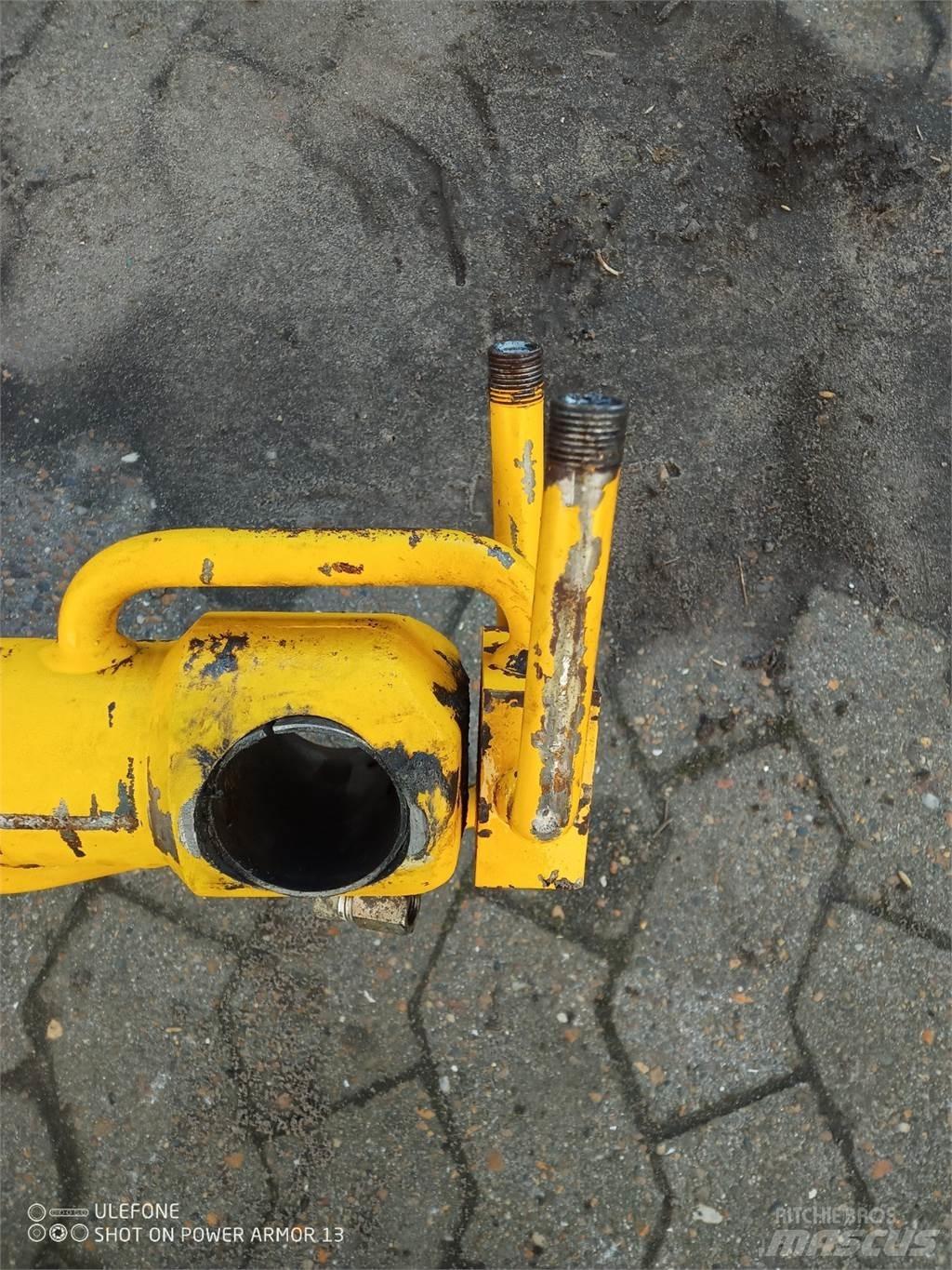 JCB 530 붐 및 디퍼