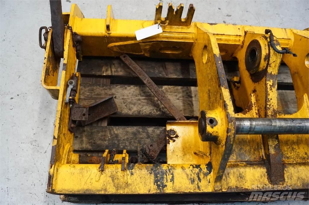 JCB 536-70 퀵 커넥터