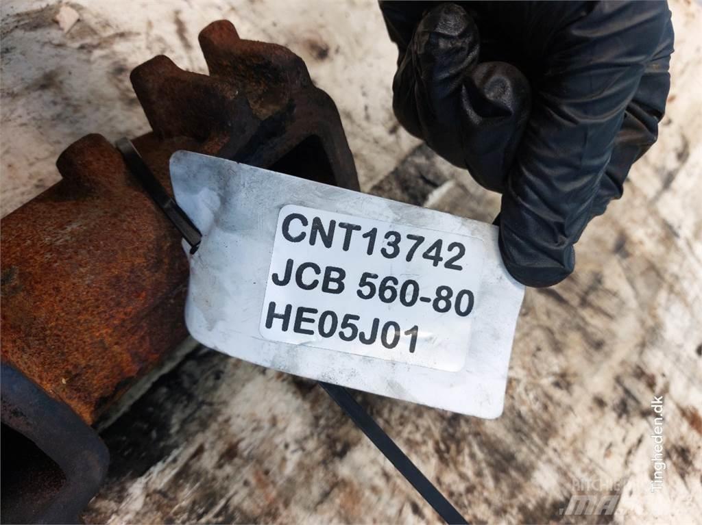 JCB 560-80 엔진
