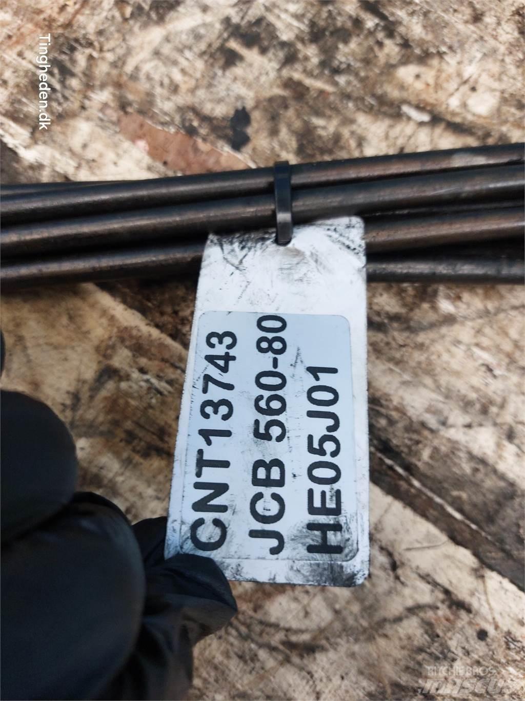 JCB 560-80 엔진