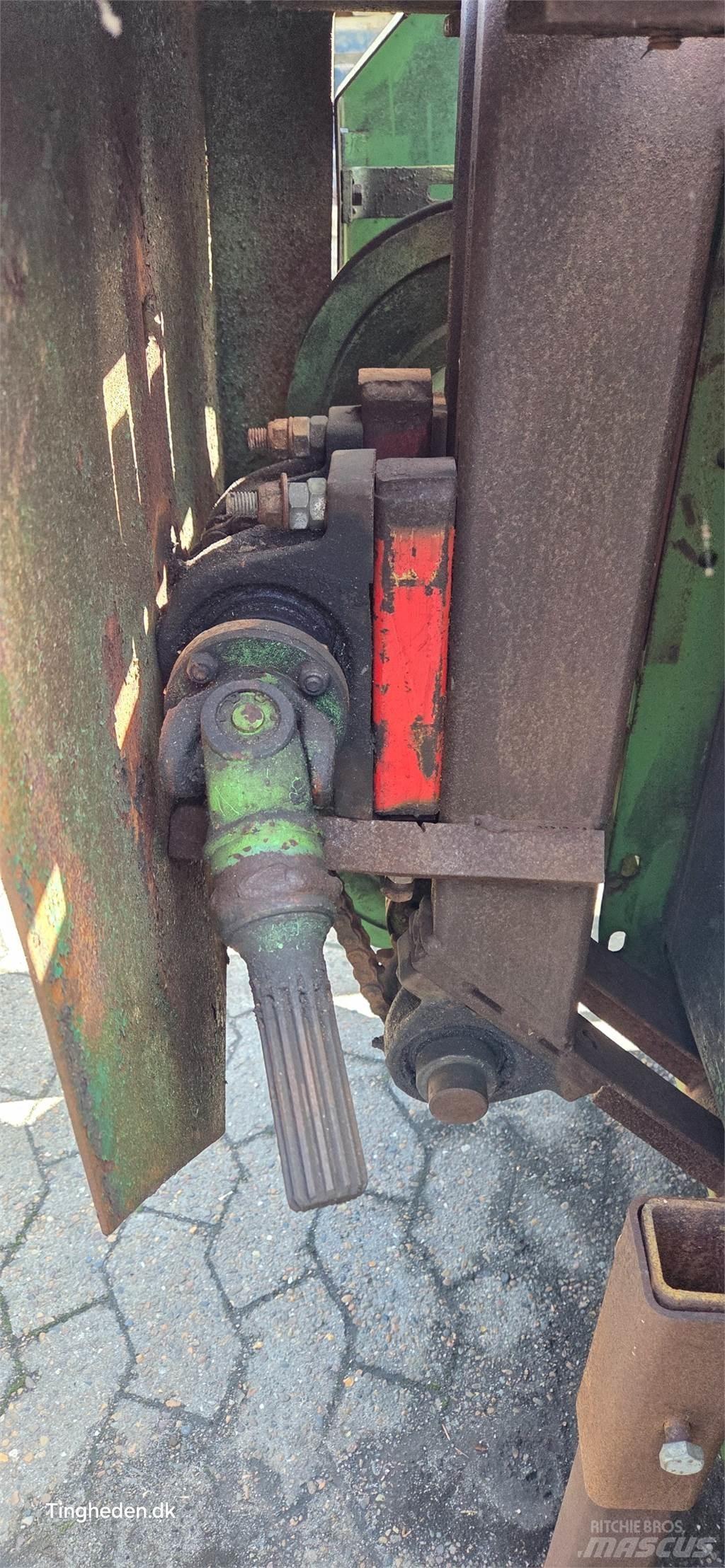 John Deere  콤바인 수확기 부속품