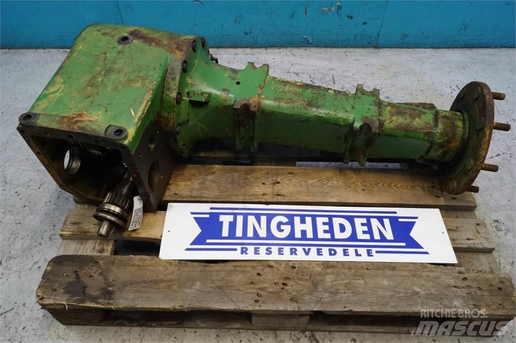 John Deere 1042 트랜스미션