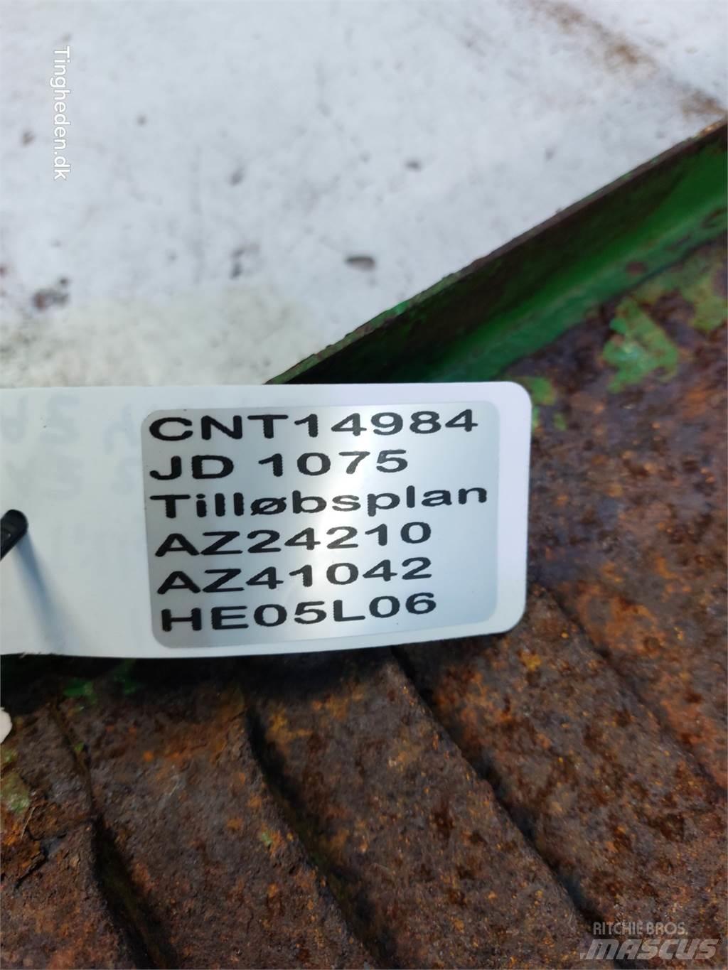 John Deere 1075 모래(염화칼슘) 살포기