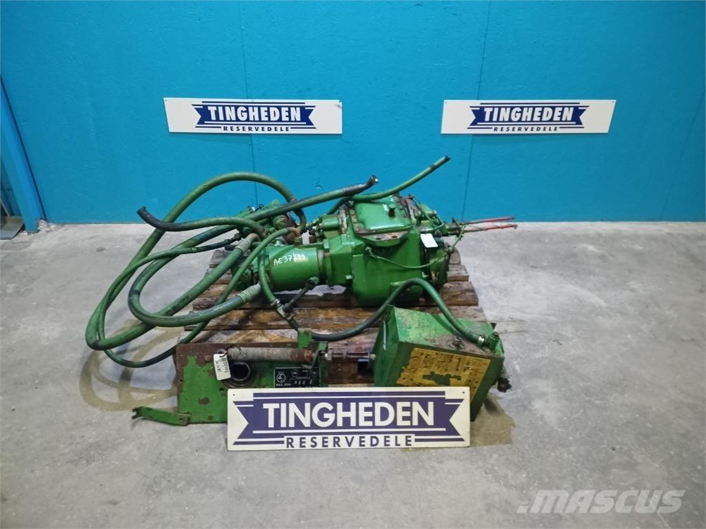 John Deere 1085 트랜스미션