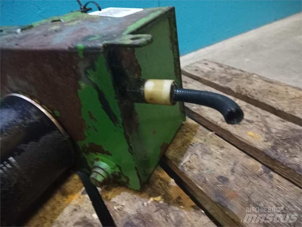 John Deere 1085 유압식 기계