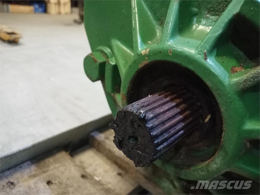 John Deere 1085 트랜스미션