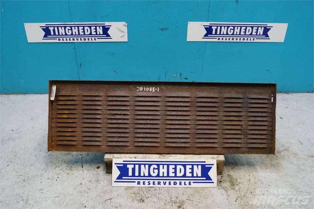 John Deere 1085 모래(염화칼슘) 살포기