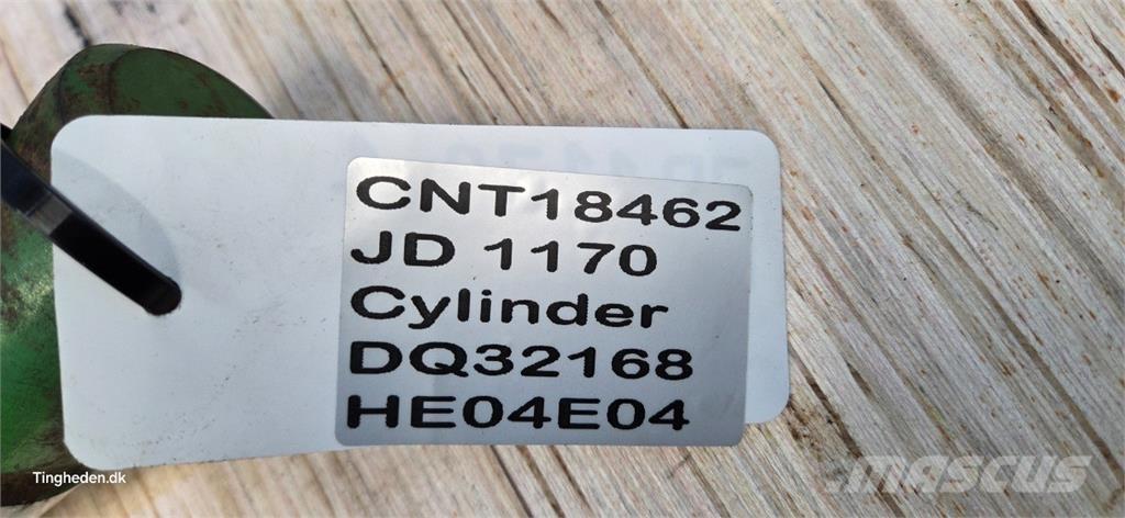 John Deere 1170 유압식 기계