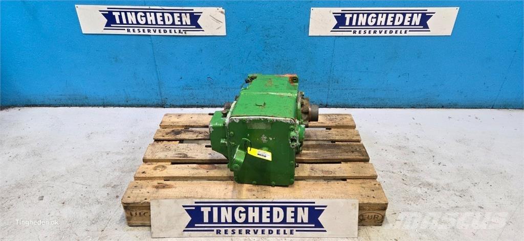 John Deere 1170 트랜스미션