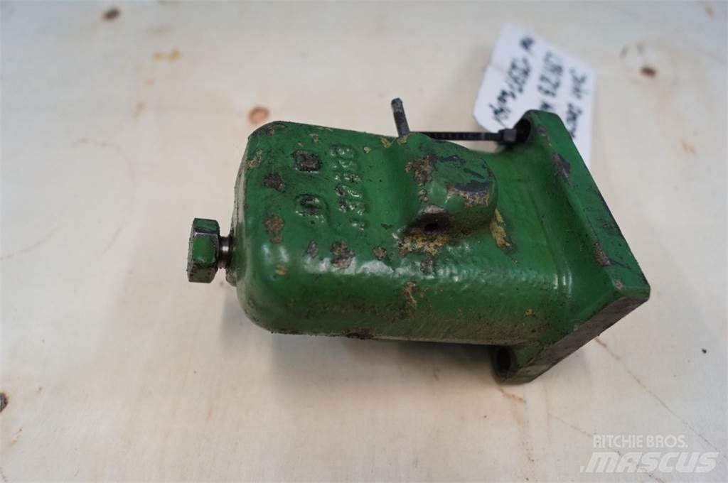 John Deere 1550 유압식 기계