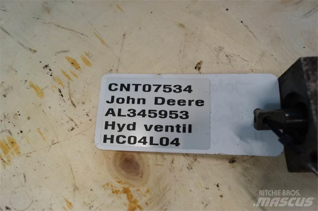 John Deere 1950 유압식 기계