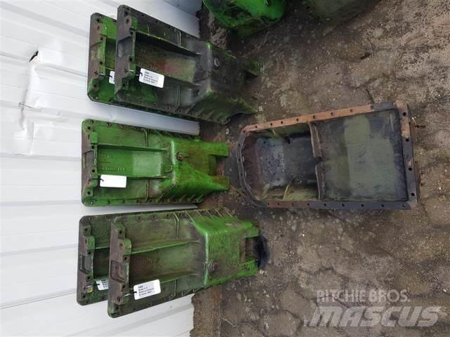 John Deere 2040 엔진