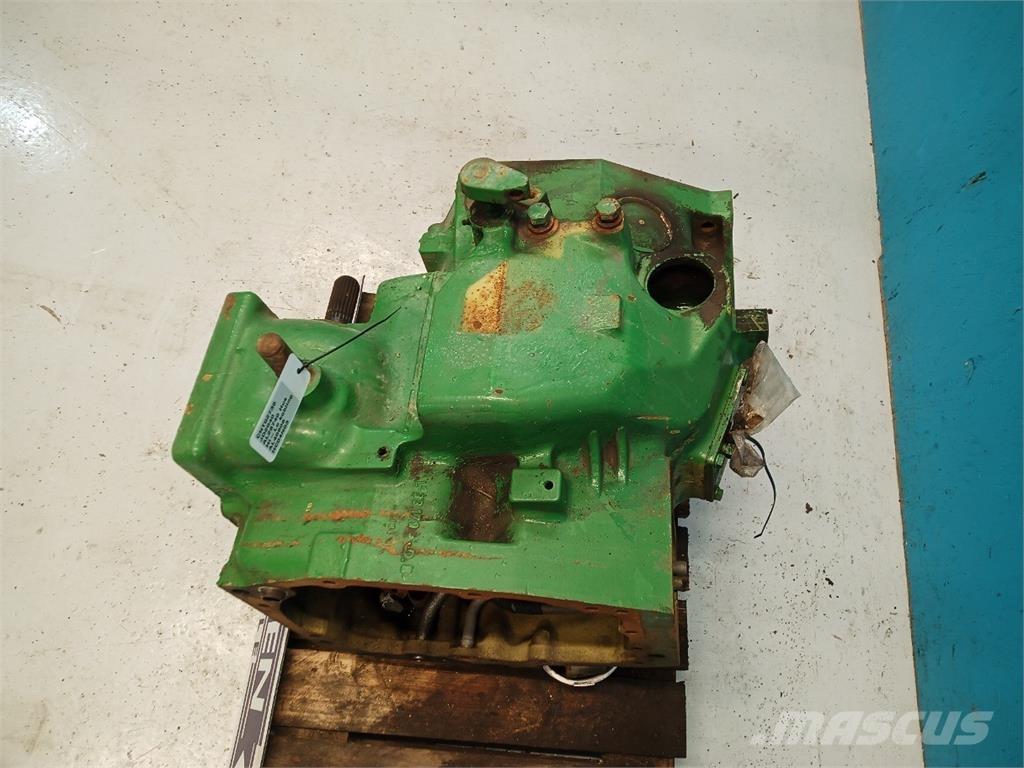 John Deere 2040 트랜스미션