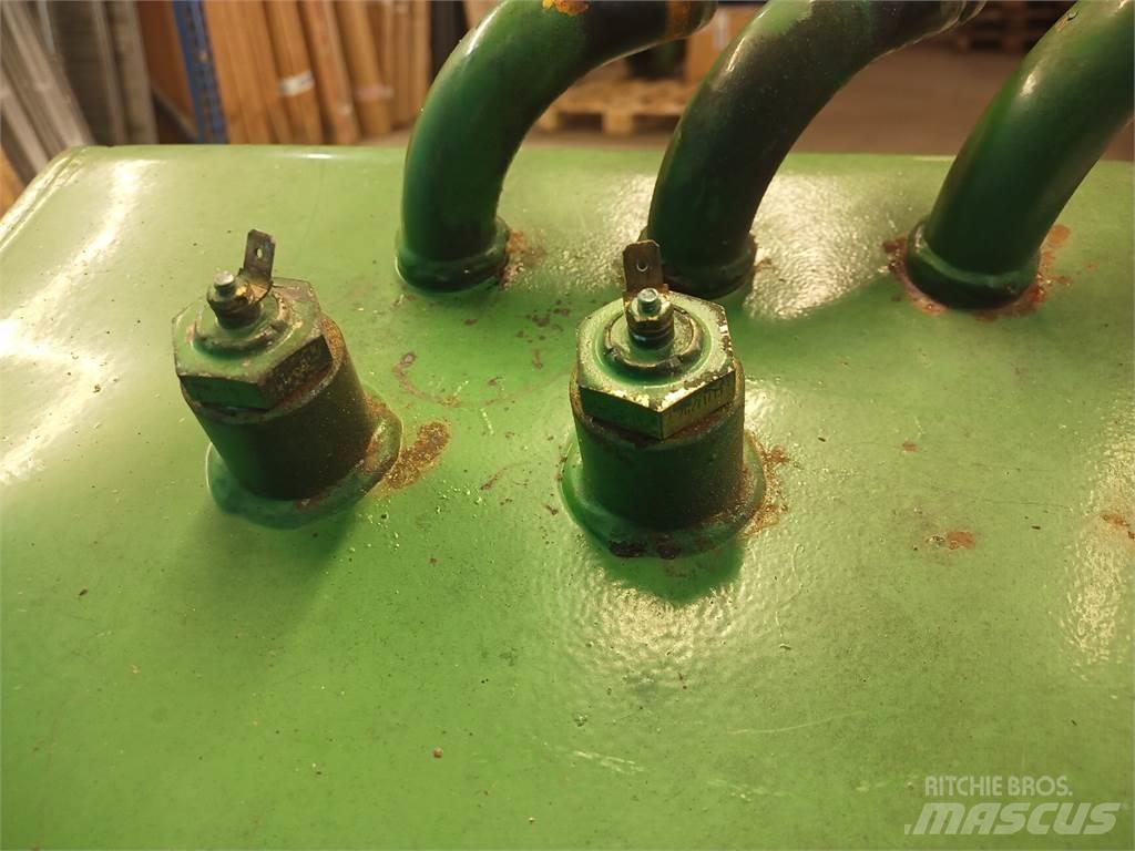 John Deere 2054 유압식 기계
