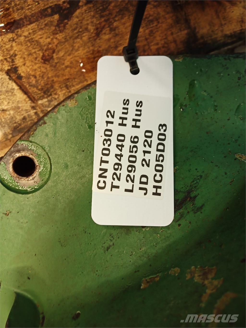 John Deere 2120 기타 트랙터 부속품