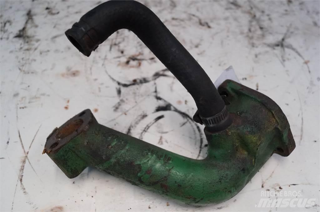 John Deere 2130 라디에이터