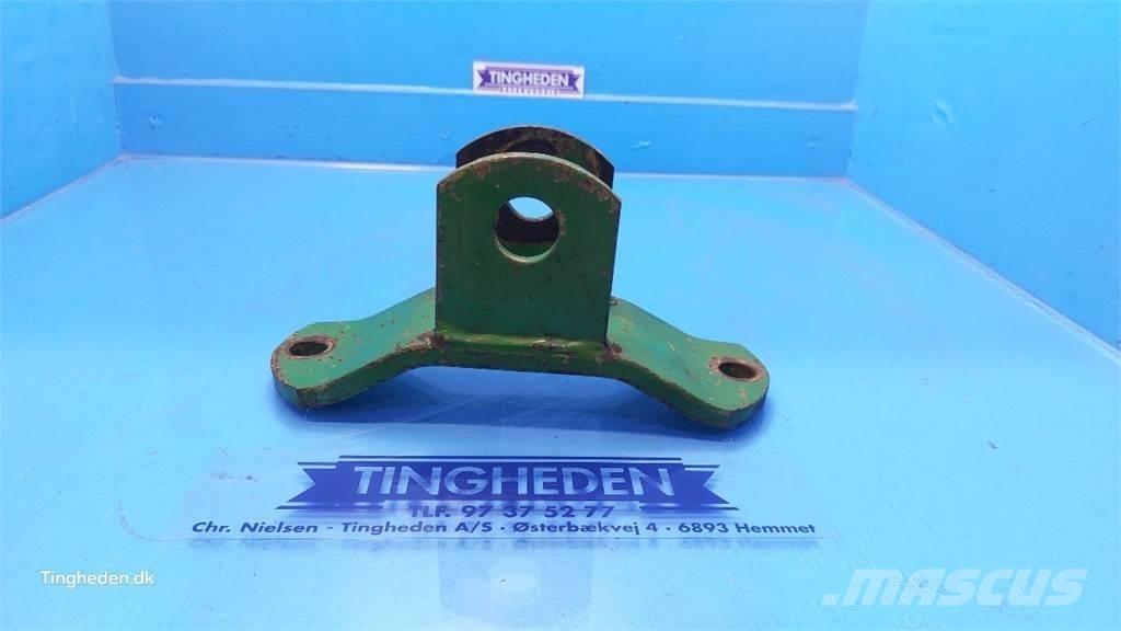 John Deere 2140 기타 트랙터 부속품