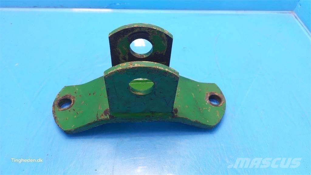 John Deere 2140 기타 트랙터 부속품