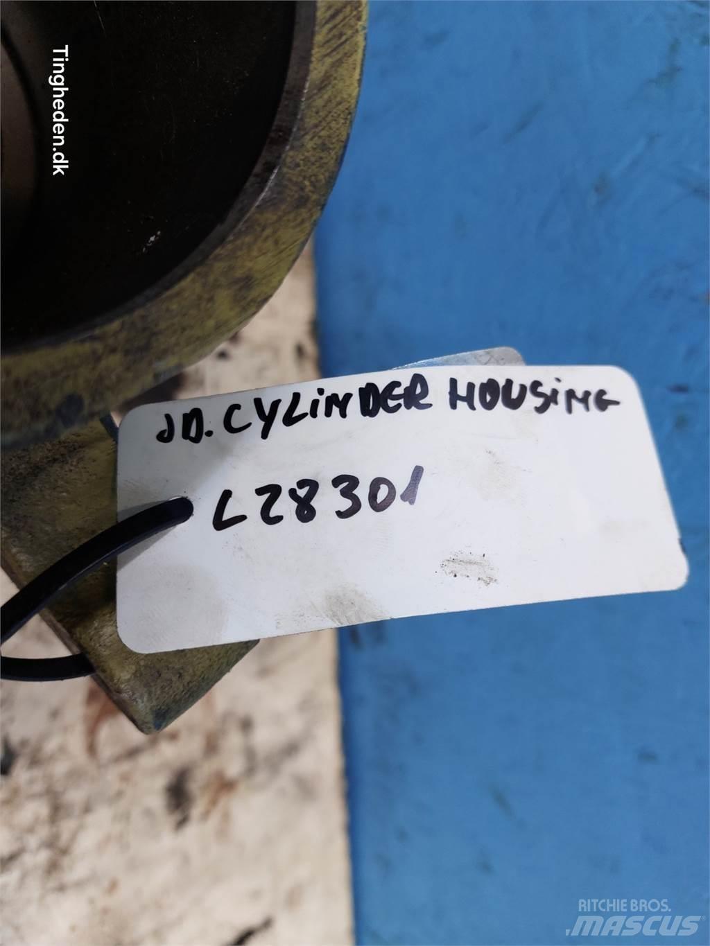 John Deere 2141 유압식 기계