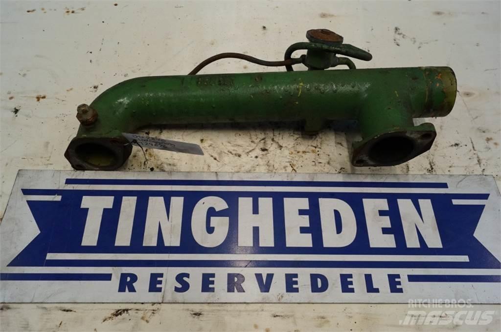 John Deere 2840 엔진