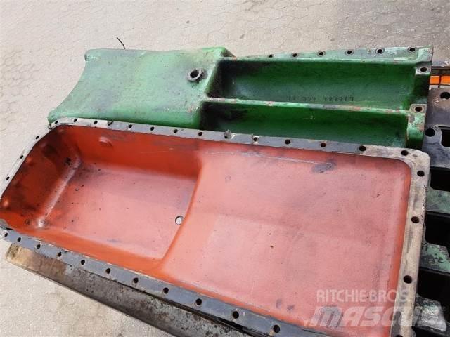John Deere 3040 엔진