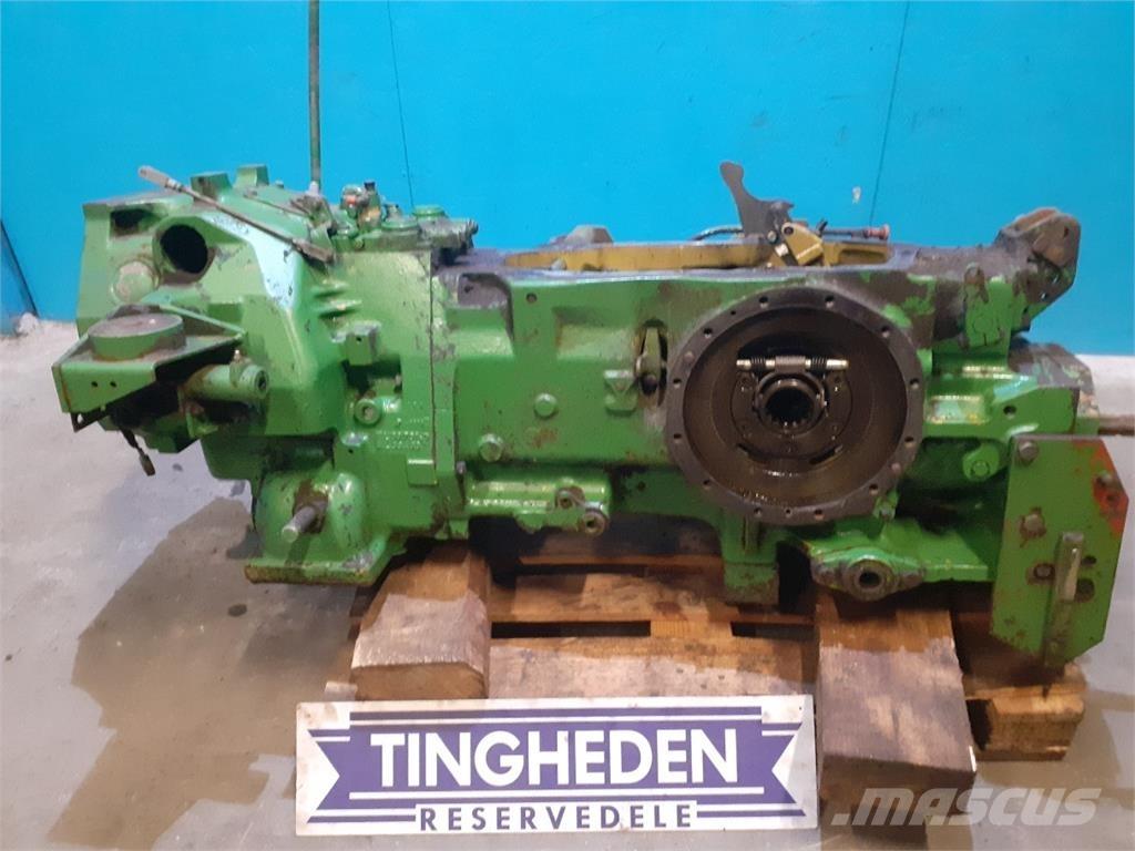 John Deere 3040 트랜스미션
