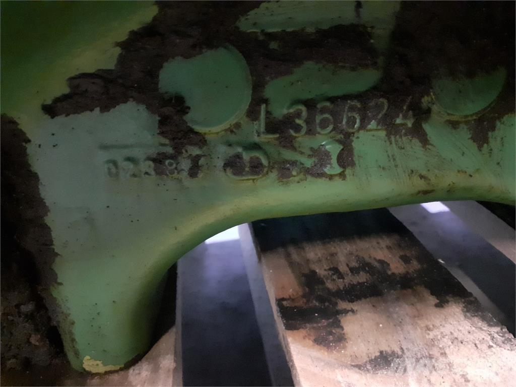John Deere 3040 트랜스미션