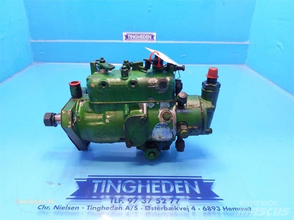 John Deere 3040 엔진