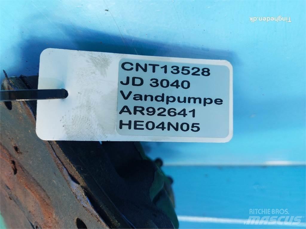 John Deere 3040 엔진