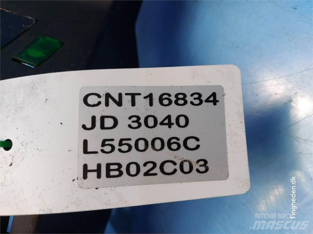 John Deere 3040 캐빈 및 인테리어