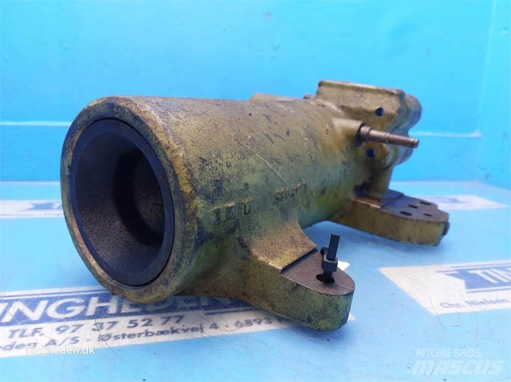 John Deere 3040 유압식 기계