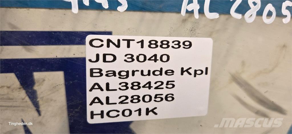 John Deere 3040 캐빈 및 인테리어