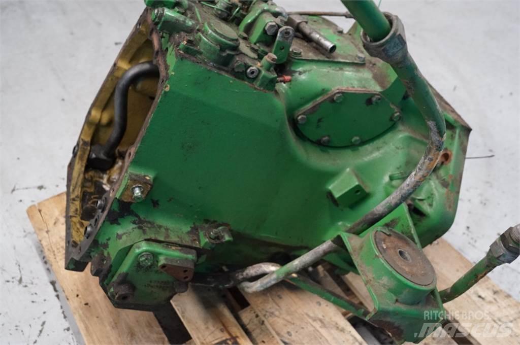 John Deere 3140 트랜스미션
