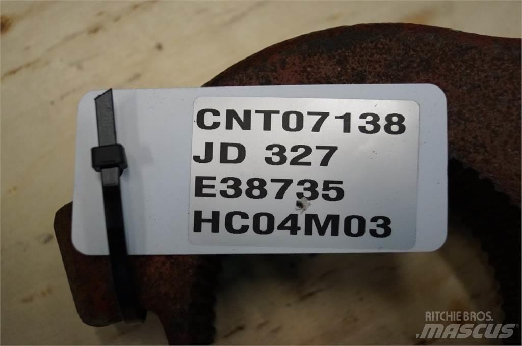 John Deere 327 대형곤포 트레일러