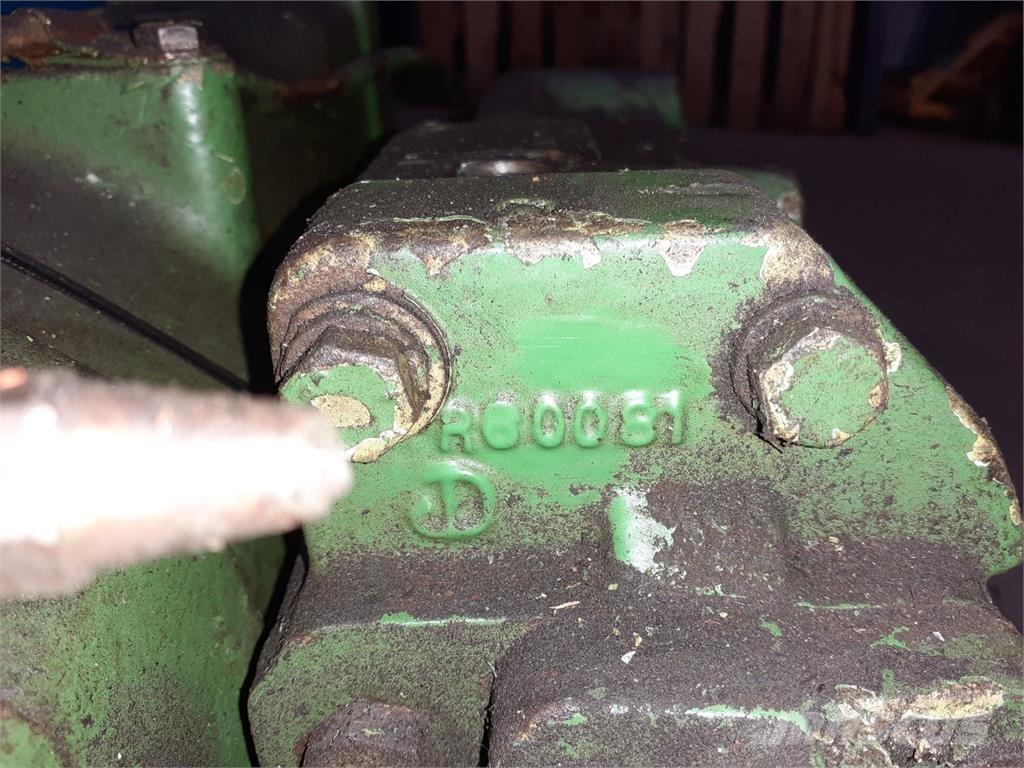 John Deere 4040 트랜스미션
