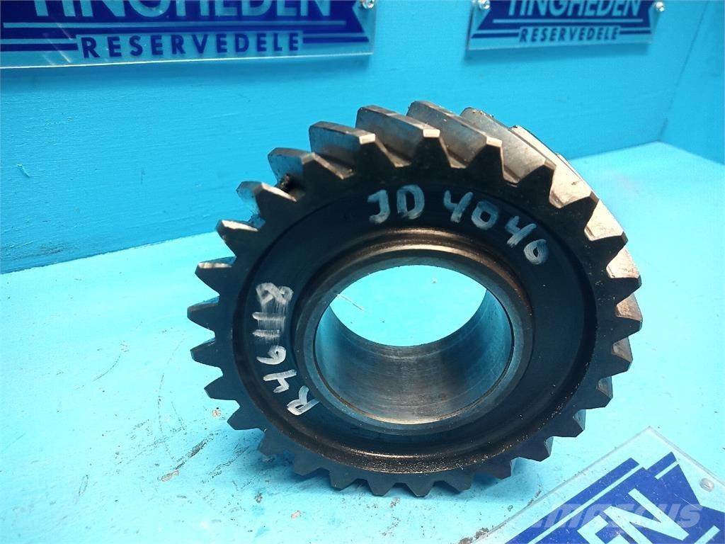 John Deere 4040 트랜스미션