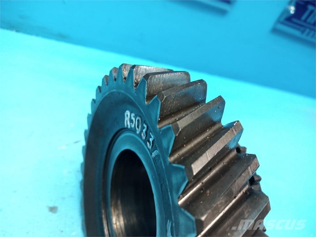 John Deere 4040 트랜스미션