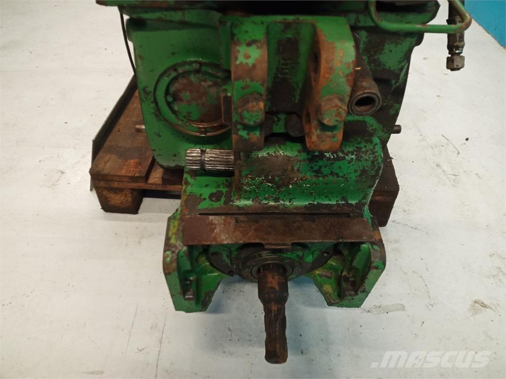 John Deere 4040 트랜스미션