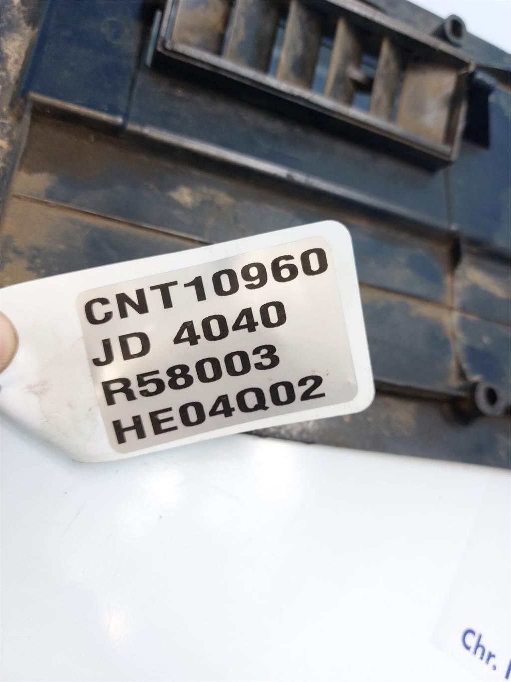 John Deere 4040 캐빈 및 인테리어