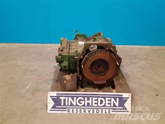 John Deere 4239 엔진