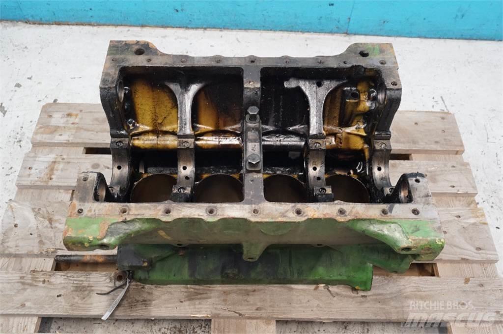 John Deere 4239 엔진